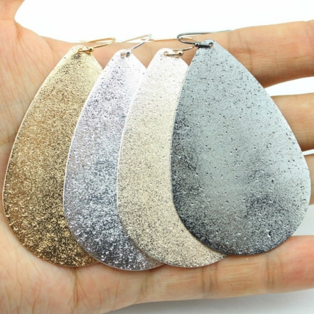 Metallic Tear Drop Earrings - Picture 6 of 6